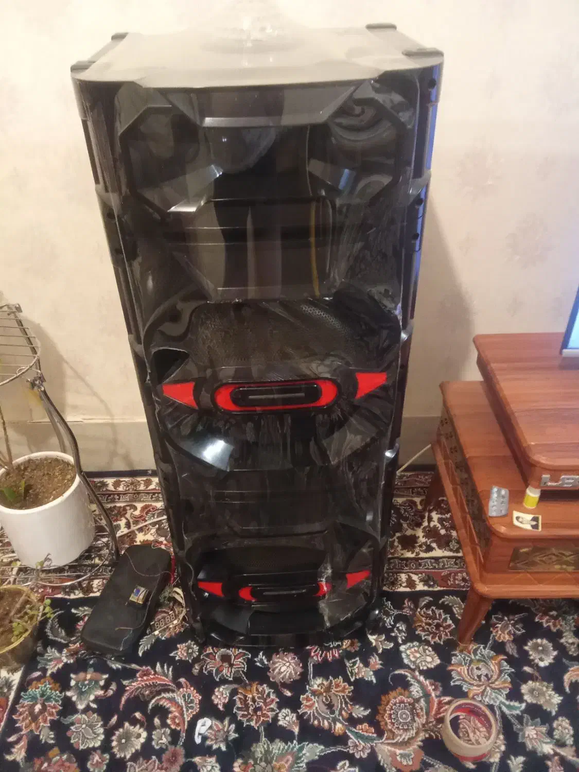 اسپیکر|سیستم صوتی خانگی|طبس, |دیوار