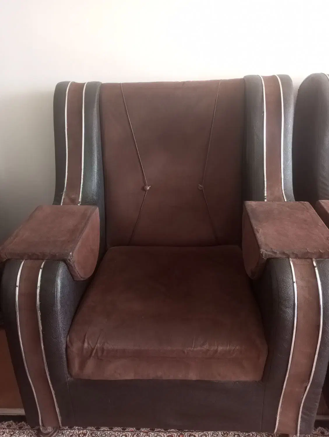 مبل|مبلمان خانگی و میز عسلی|شیروان (خراسان), |دیوار