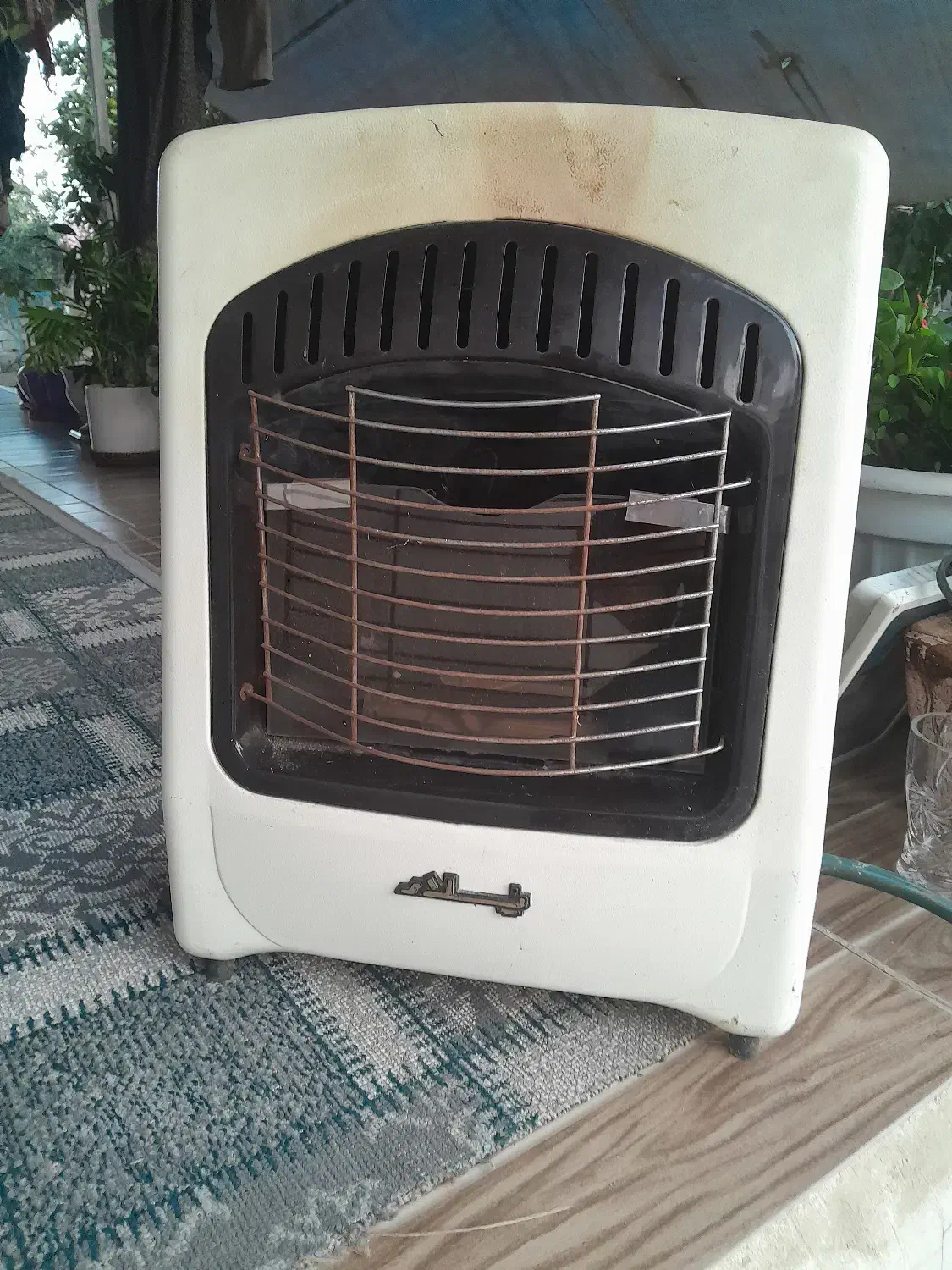 بخاری گازی بدون دودکش پلار|بخاری، هیتر، شومینه|رشت, خمیران زاهدان|دیوار