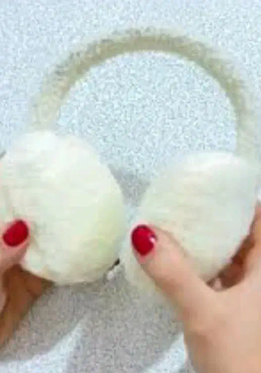 گوشگیر|لباس|خواف, |دیوار