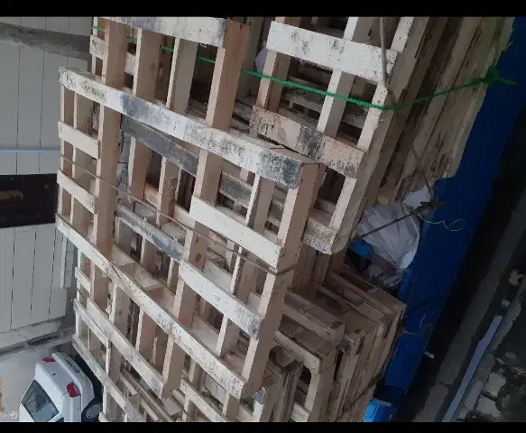 پالت چوبی مفتول مس|عمده‌فروشی|کاشان, راوند|دیوار