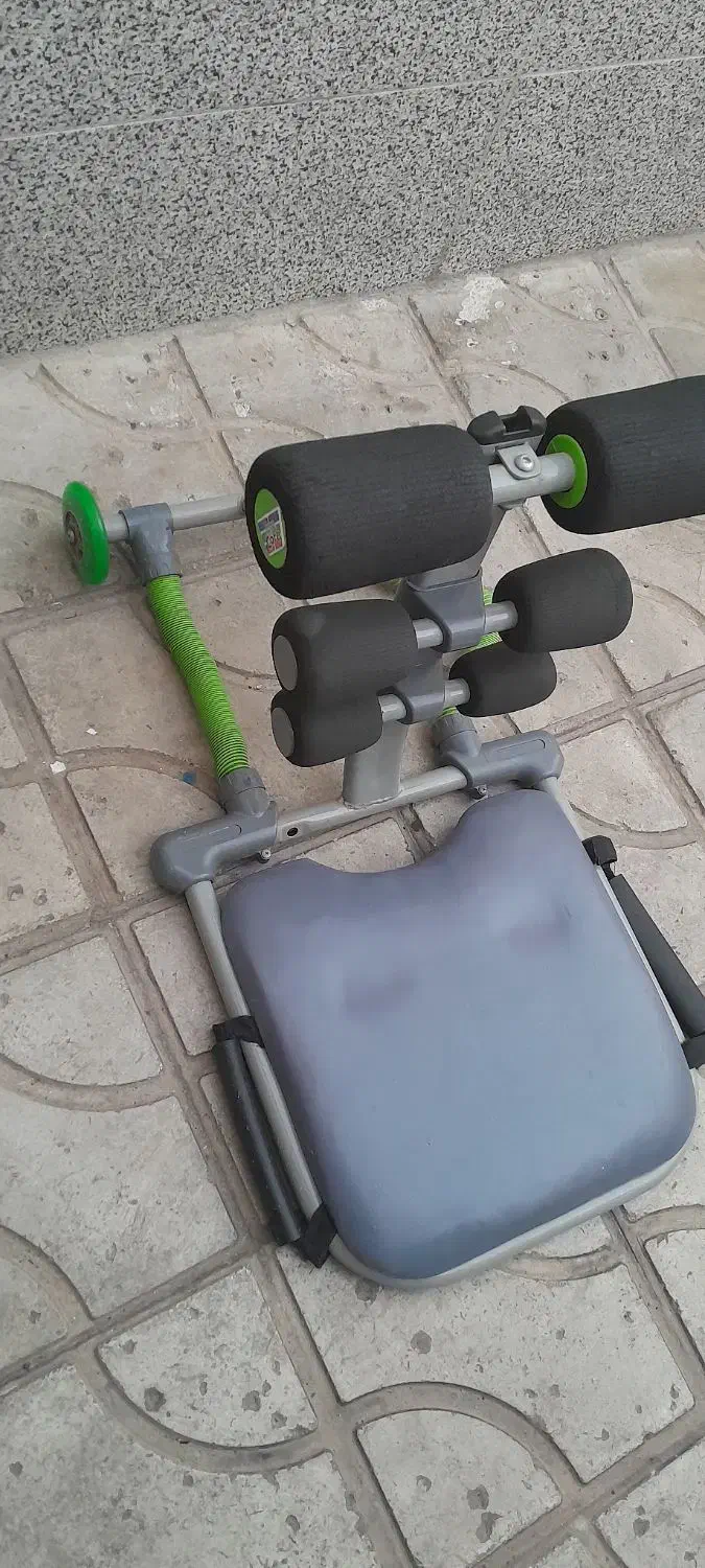 توتال کور ورزشی|تجهیزات ورزشی|شیراز, ده پیاله|دیوار