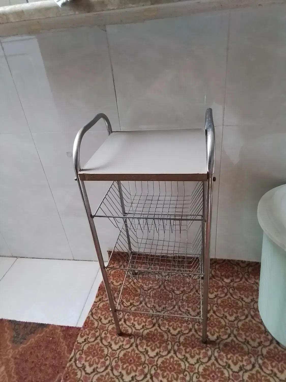 جاسیب زمینی و پیاز|آبچکان و نظمدهنده ظروف|ورامین, ورامین|دیوار