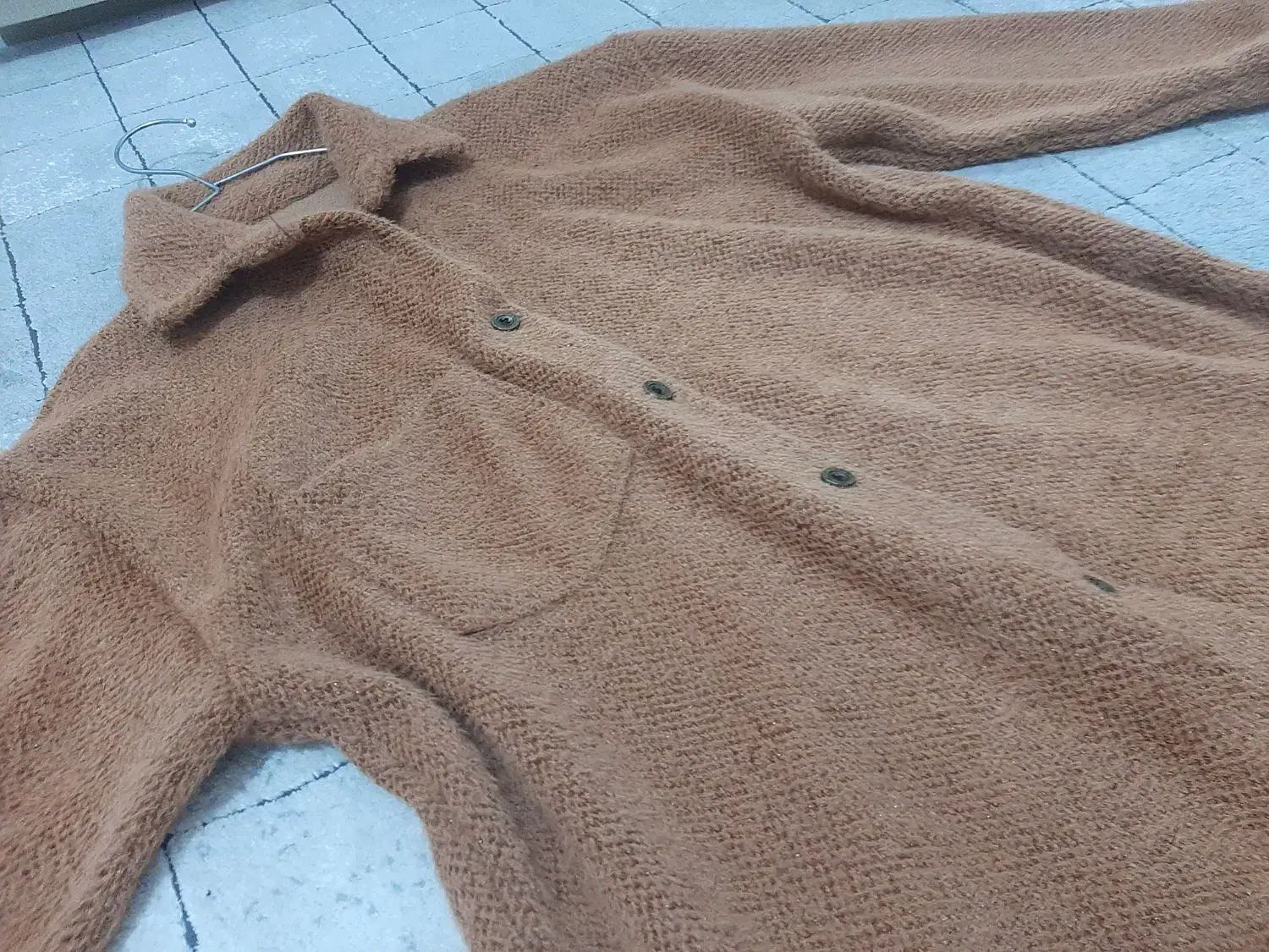 لباس پاییزه|لباس|فردیس, فردیس|دیوار