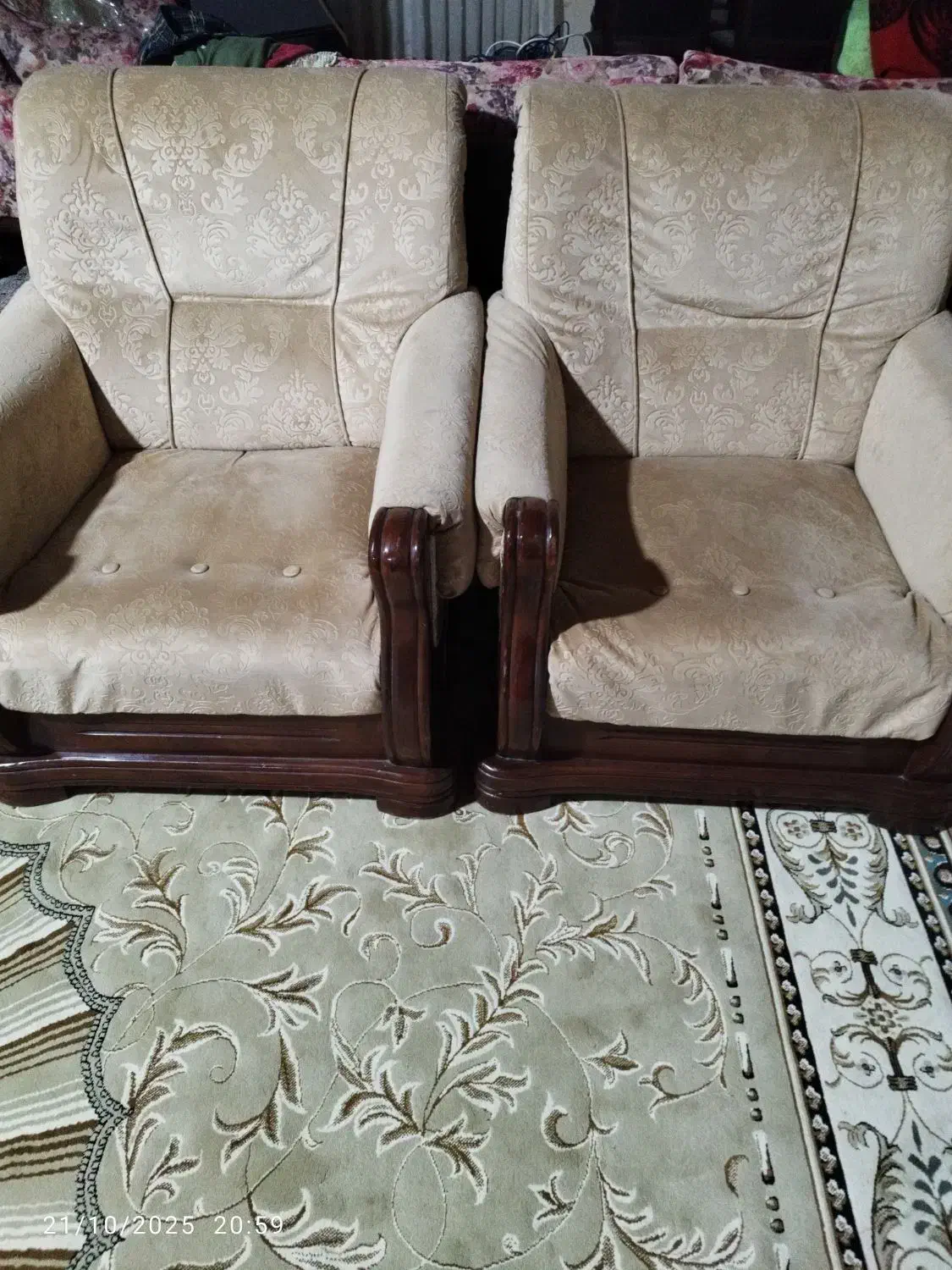 مبل تک نفره چهار عدد|مبلمان خانگی و میز عسلی|نوشهر, |دیوار