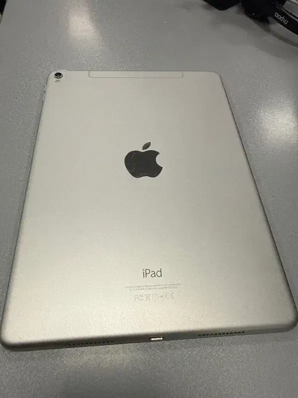 آیپد پرو ۲۰۱۹ ipad pro با قلم سیمکارت خور|تبلت|تبریز, |دیوار