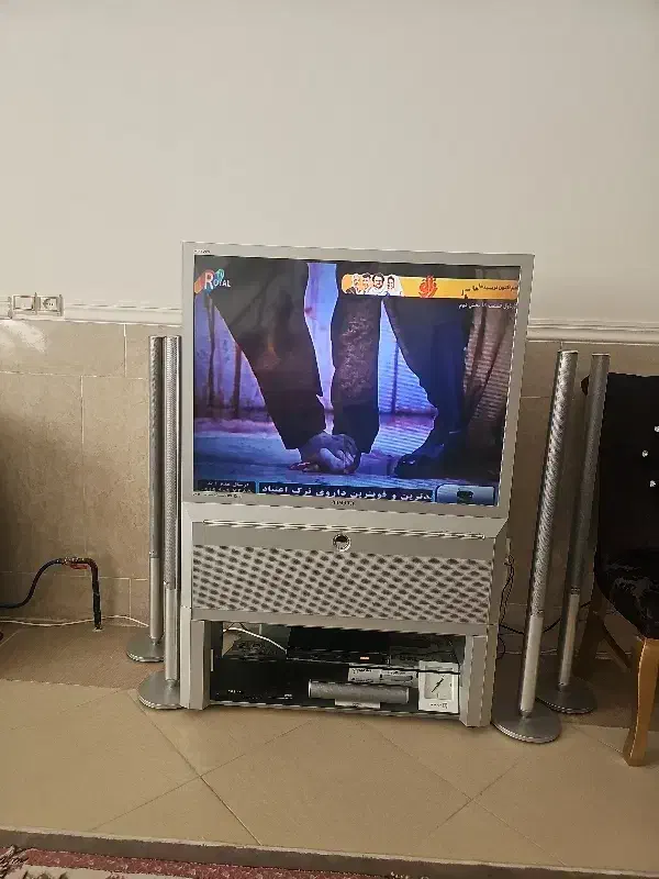 تلویزیون پروجکشن سامسونگ|تلویزیون و پروژکتور|دلیجان, |دیوار