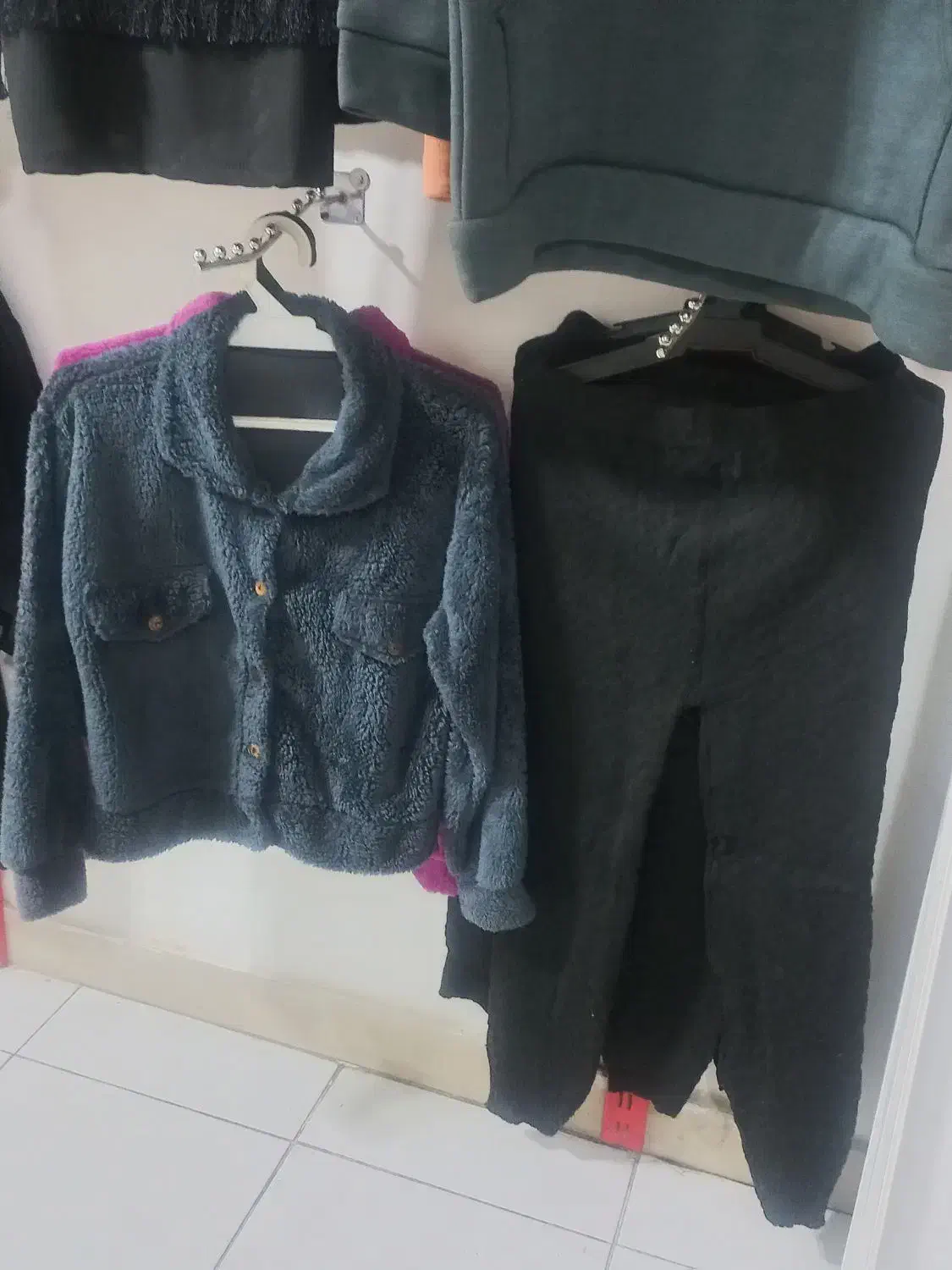 فروش لباس همه یکجازیرقیمت خرید|لباس|تبریز, |دیوار