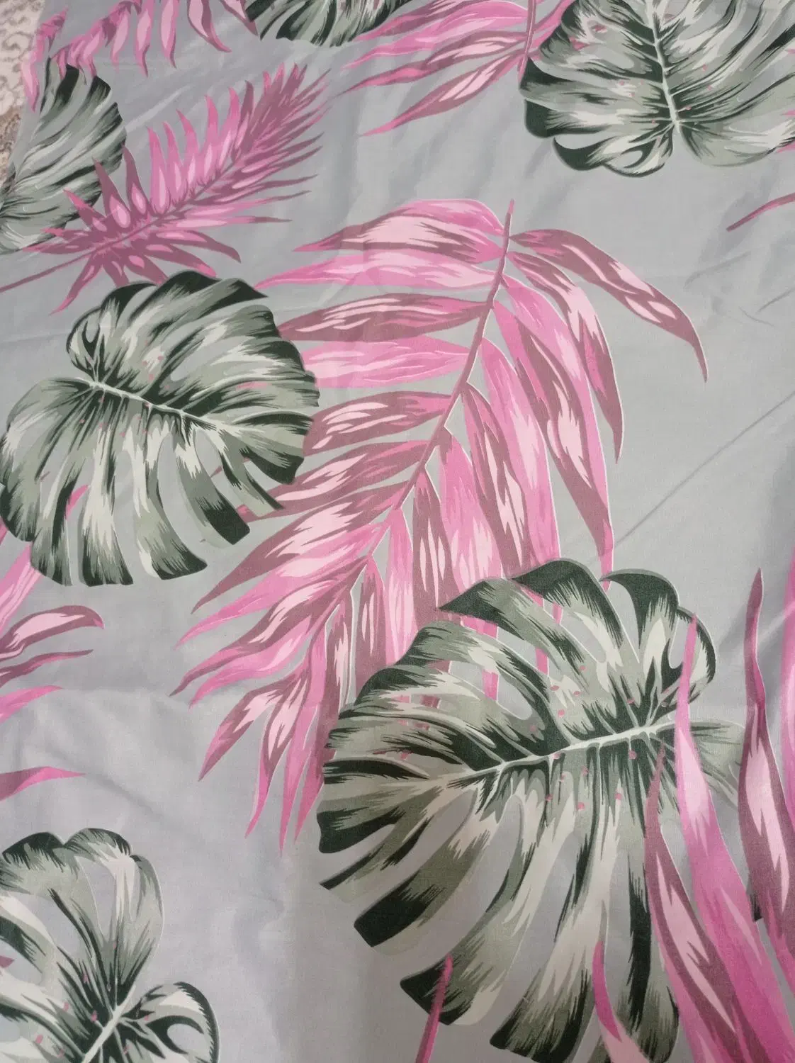 ملافه|لوازم خیاطی و بافتنی|مبارکه, |دیوار