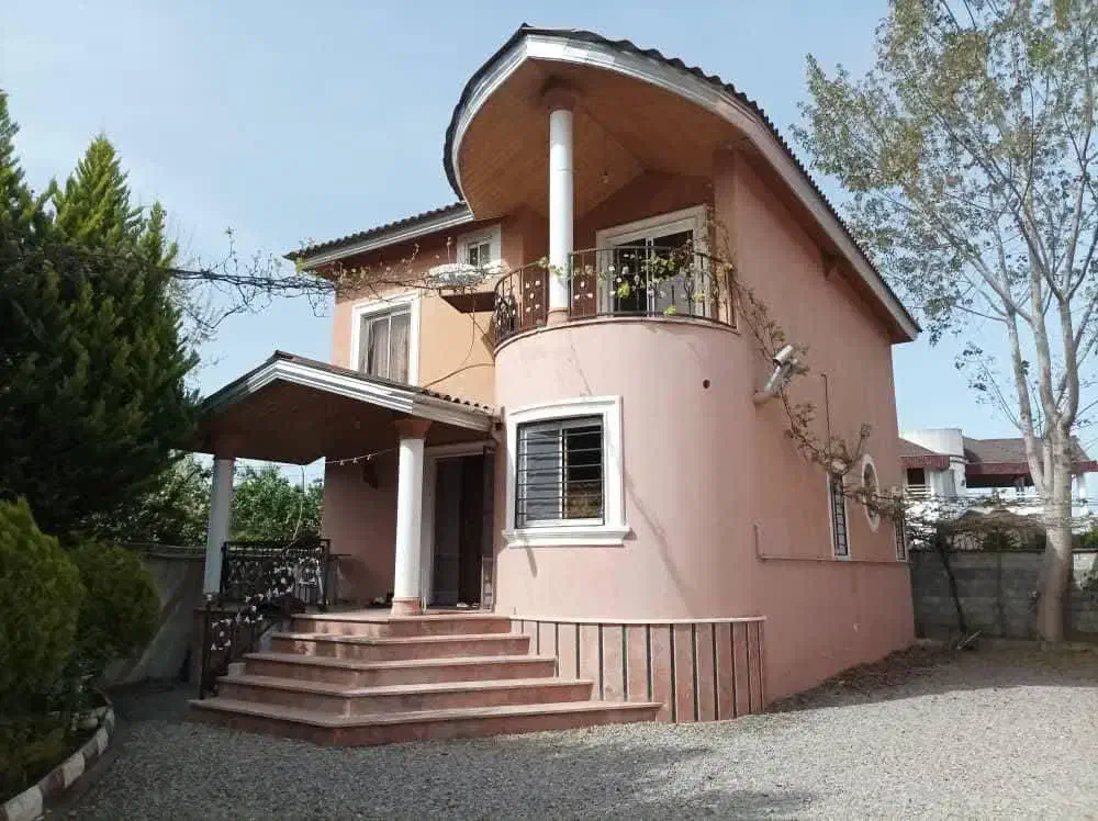 ویلا فروشی  حیاط دار ب قیمت با بالکن در رویان|فروش خانه و ویلا|رویان, |دیوار