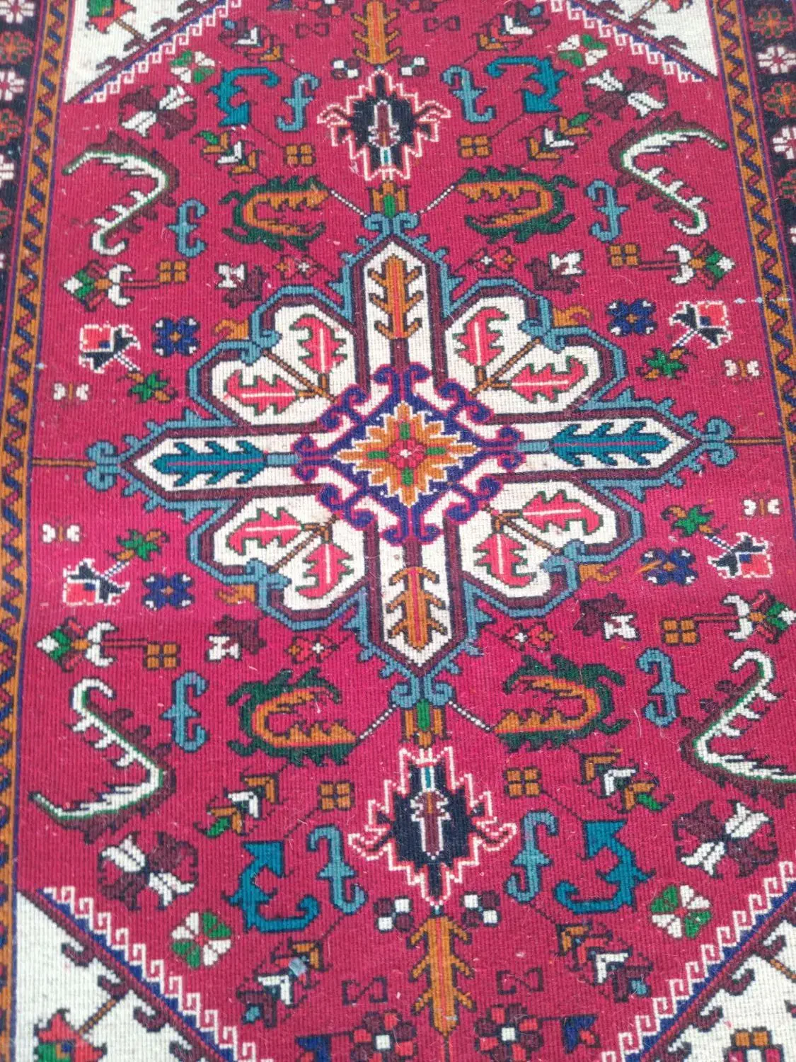 فرش دست بافت ۱در۲|فرش|بستان آباد, |دیوار