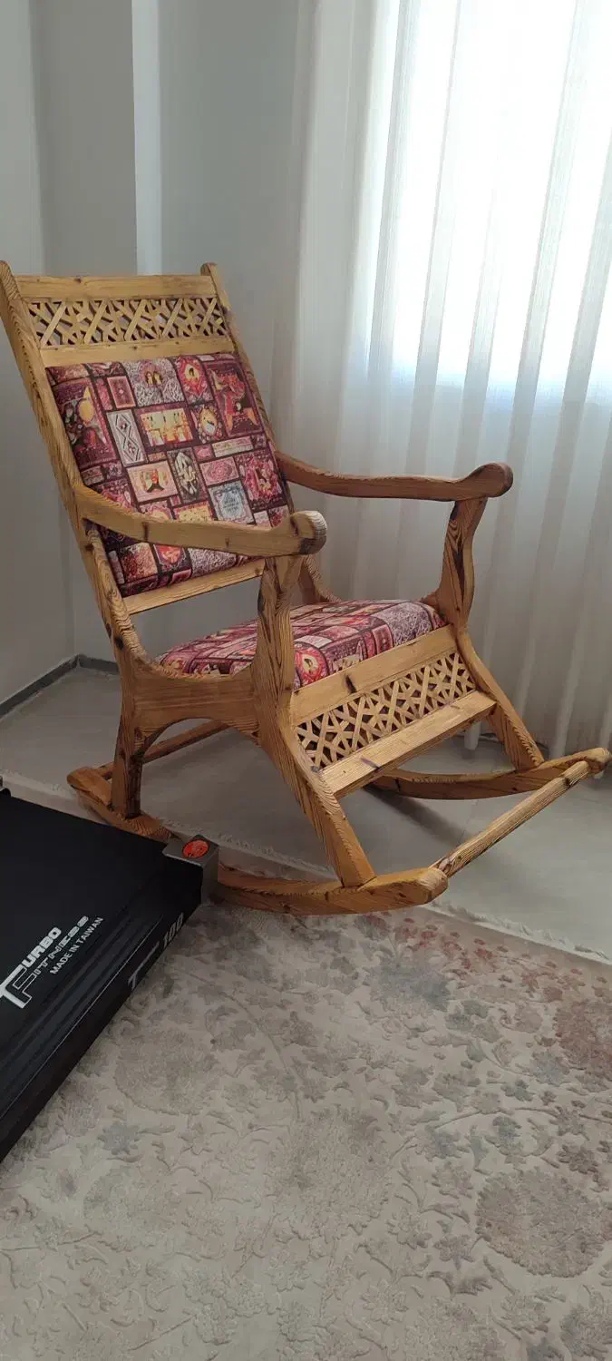 صندلی راک|صندلی و نیمکت|همدان, |دیوار