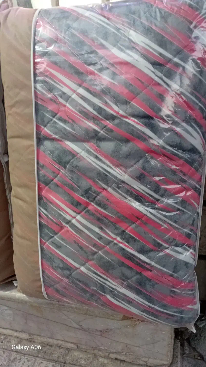 تشک مهمان قایل شستشو با سود حداقل|تشک تختخواب|مشهد, انقلاب|دیوار