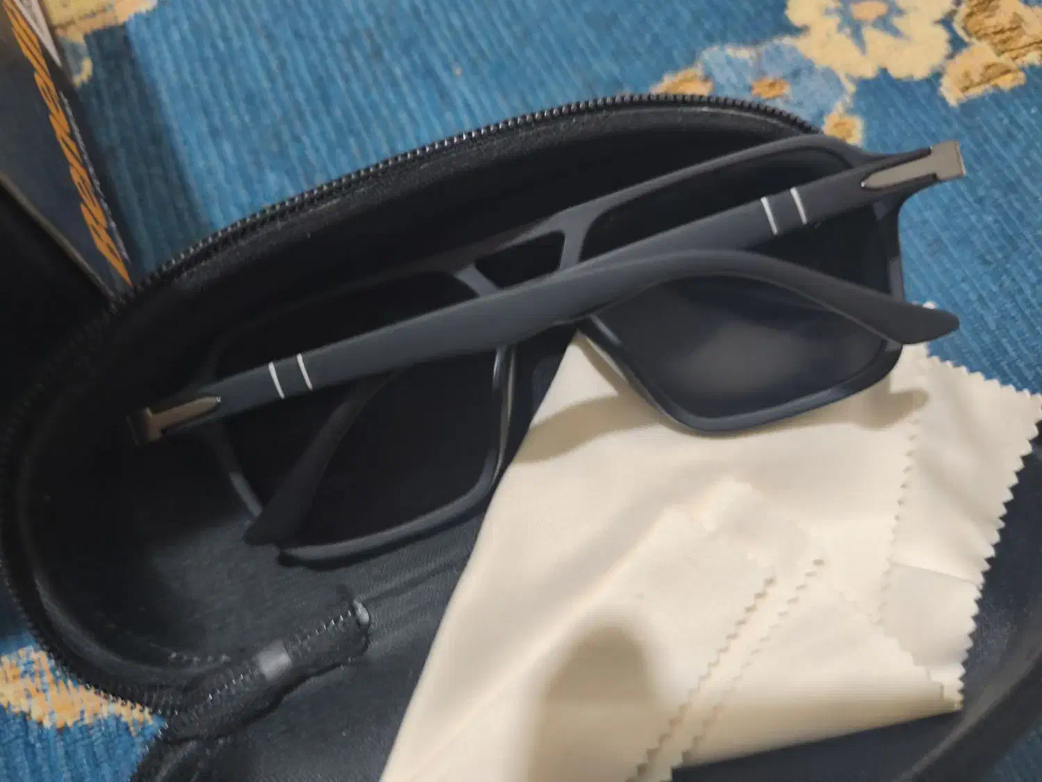 عینک آفتابی|بدلیجات|سیرجان, |دیوار