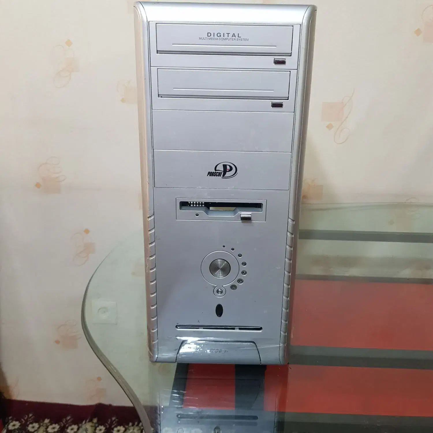 قاب کیس|قطعات و لوازم جانبی رایانه|تبریز, |دیوار