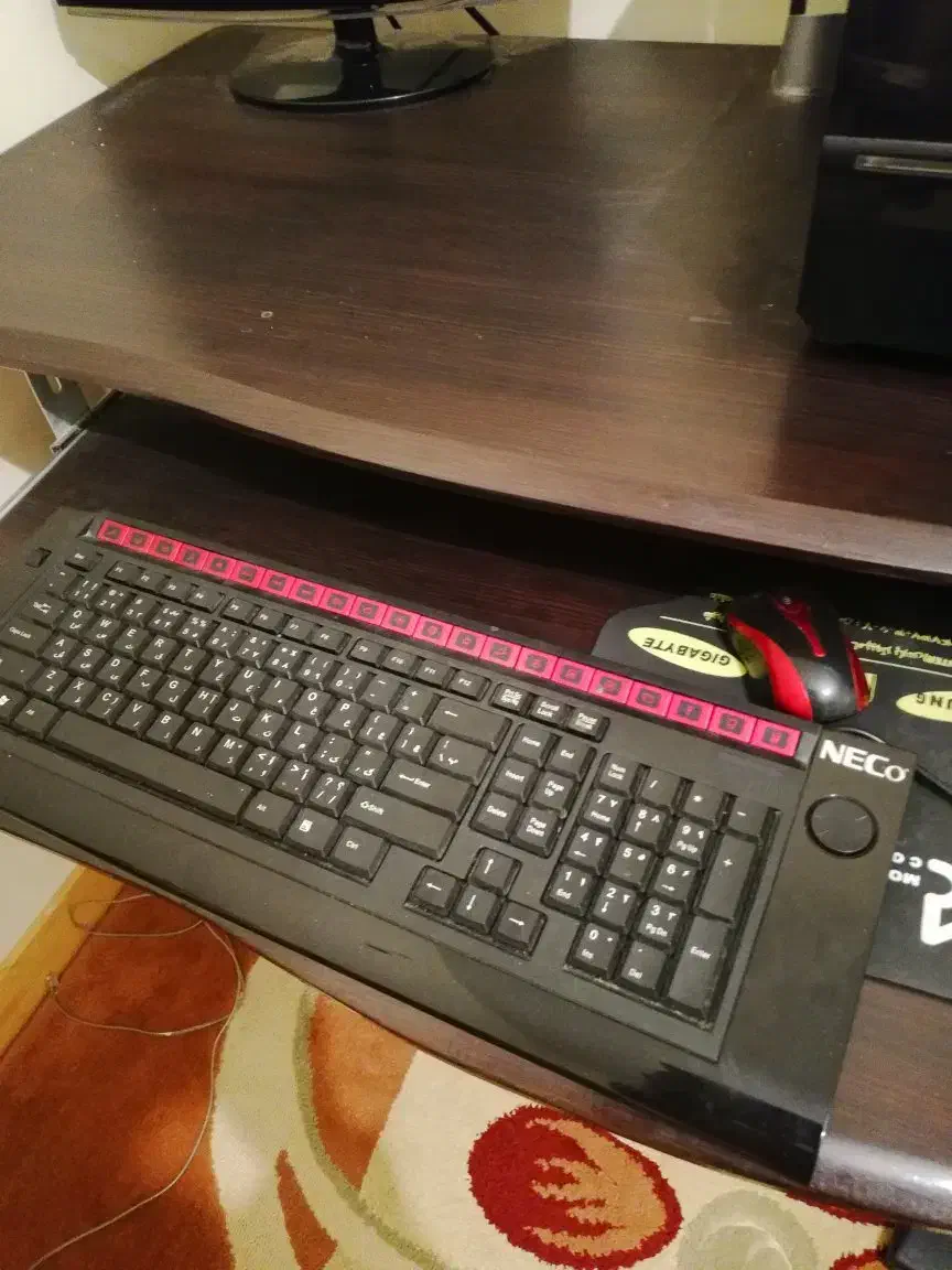 کامپیوتر|رایانه رومیزی|جم, |دیوار