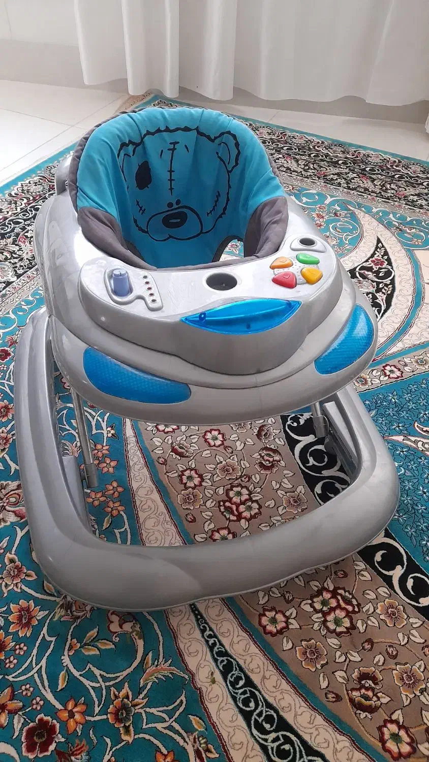 روروک کودک|کالسکه و لوازم جانبی|مهاباد (آذربایجان غربی), |دیوار