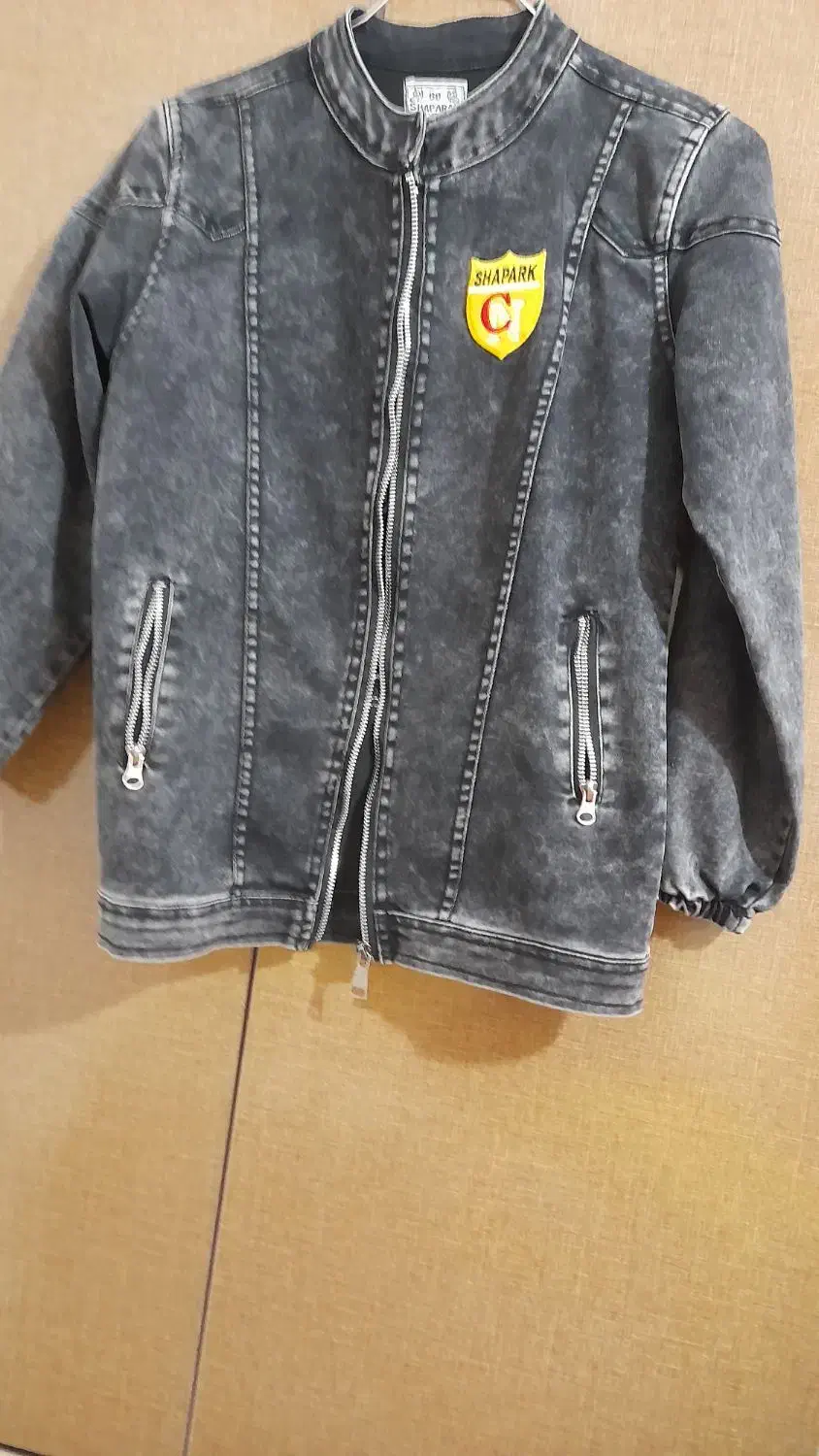 شخصی|لباس|ملایر, |دیوار