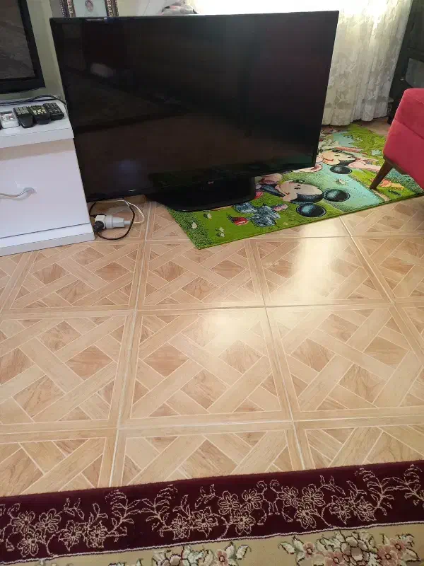 چند دستگاه تی وی تمیز و سالم|تلویزیون و پروژکتور|نوشهر, |دیوار