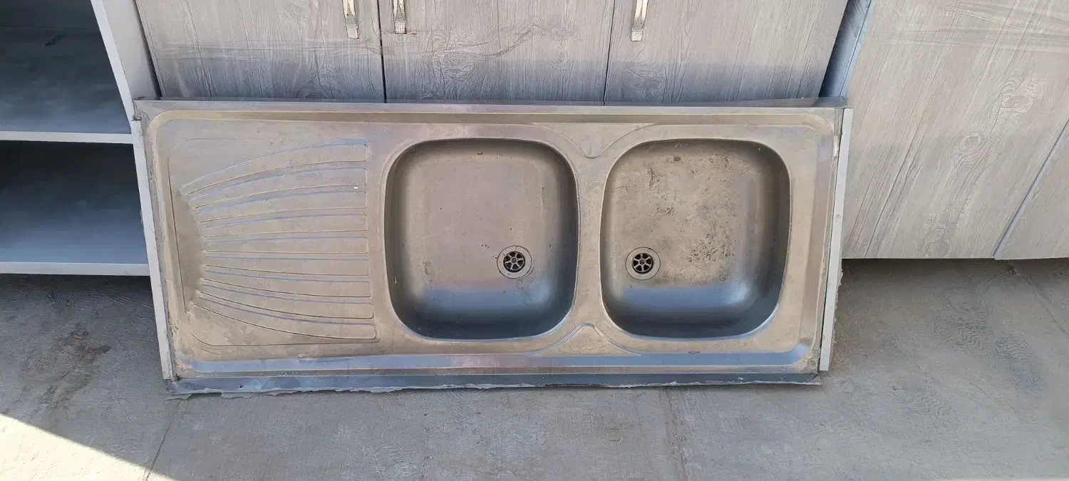 کابینت فلزی در ام دی اف به همراه سینک و آبچکان|مصالح و تجهیزات ساختمان|نجفآباد, گلدشت|دیوار