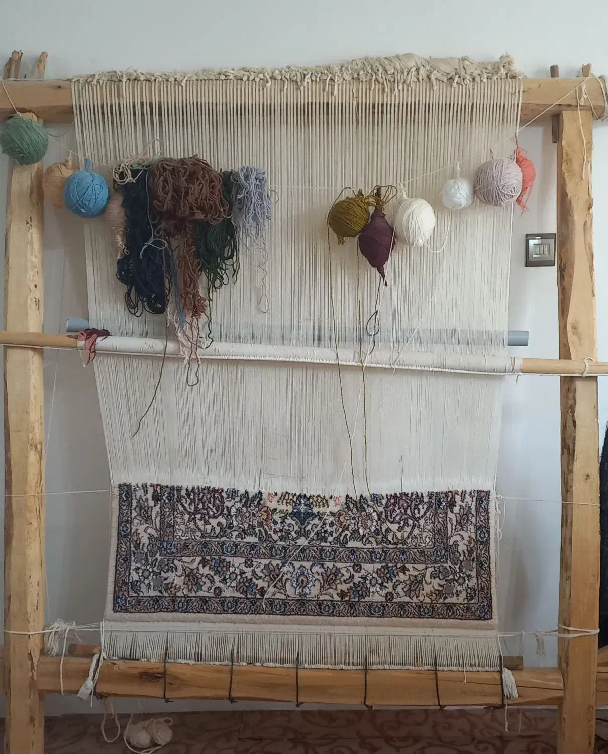 دار قالی همراه با وسایل|لوازم خیاطی و بافتنی|شاهین‌شهر, شهرک سایت|دیوار