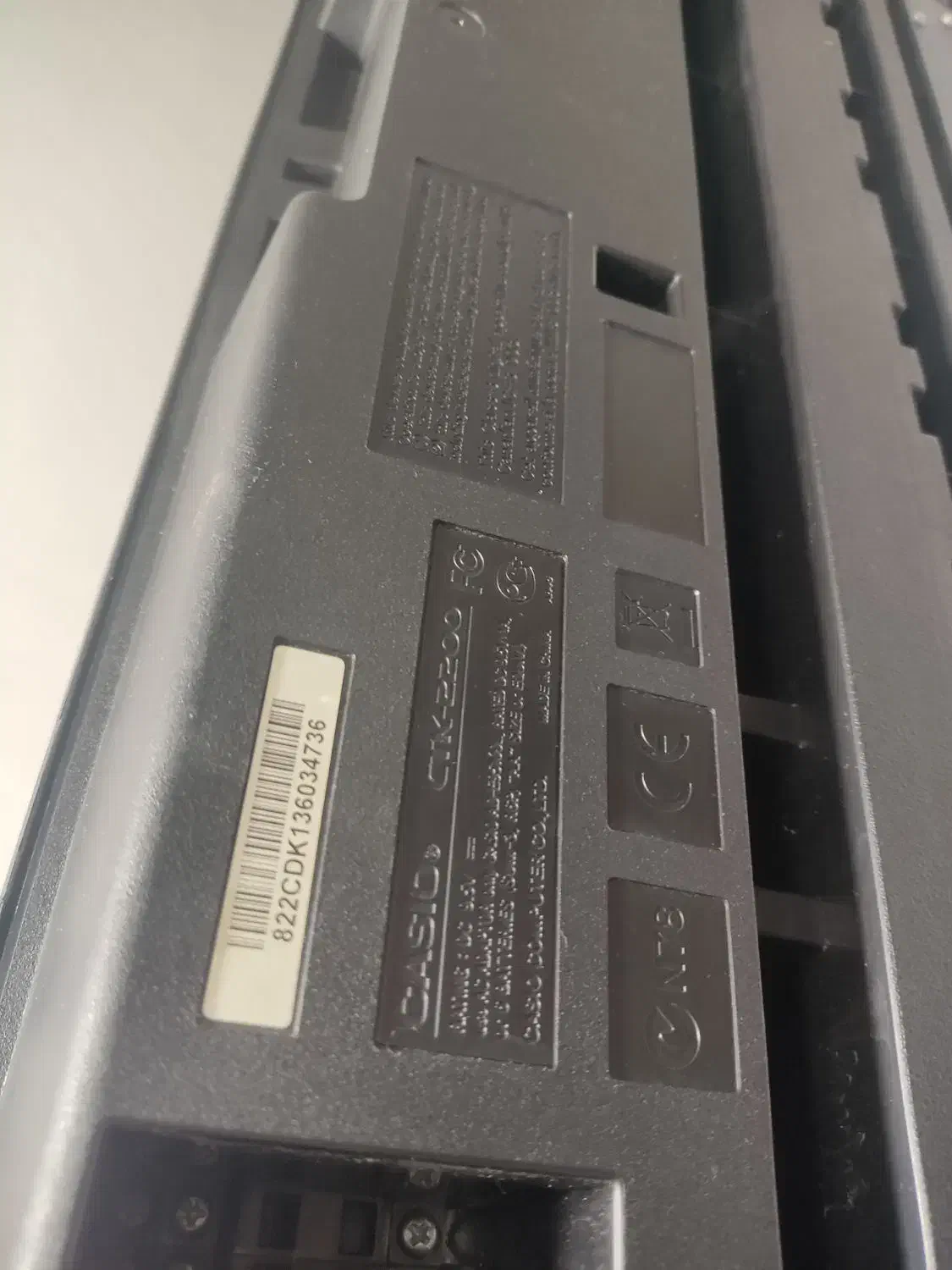 پیانو کیبورد کاسیو|پیانو، کیبورد، آکاردئون|اصفهان, سروستان|دیوار