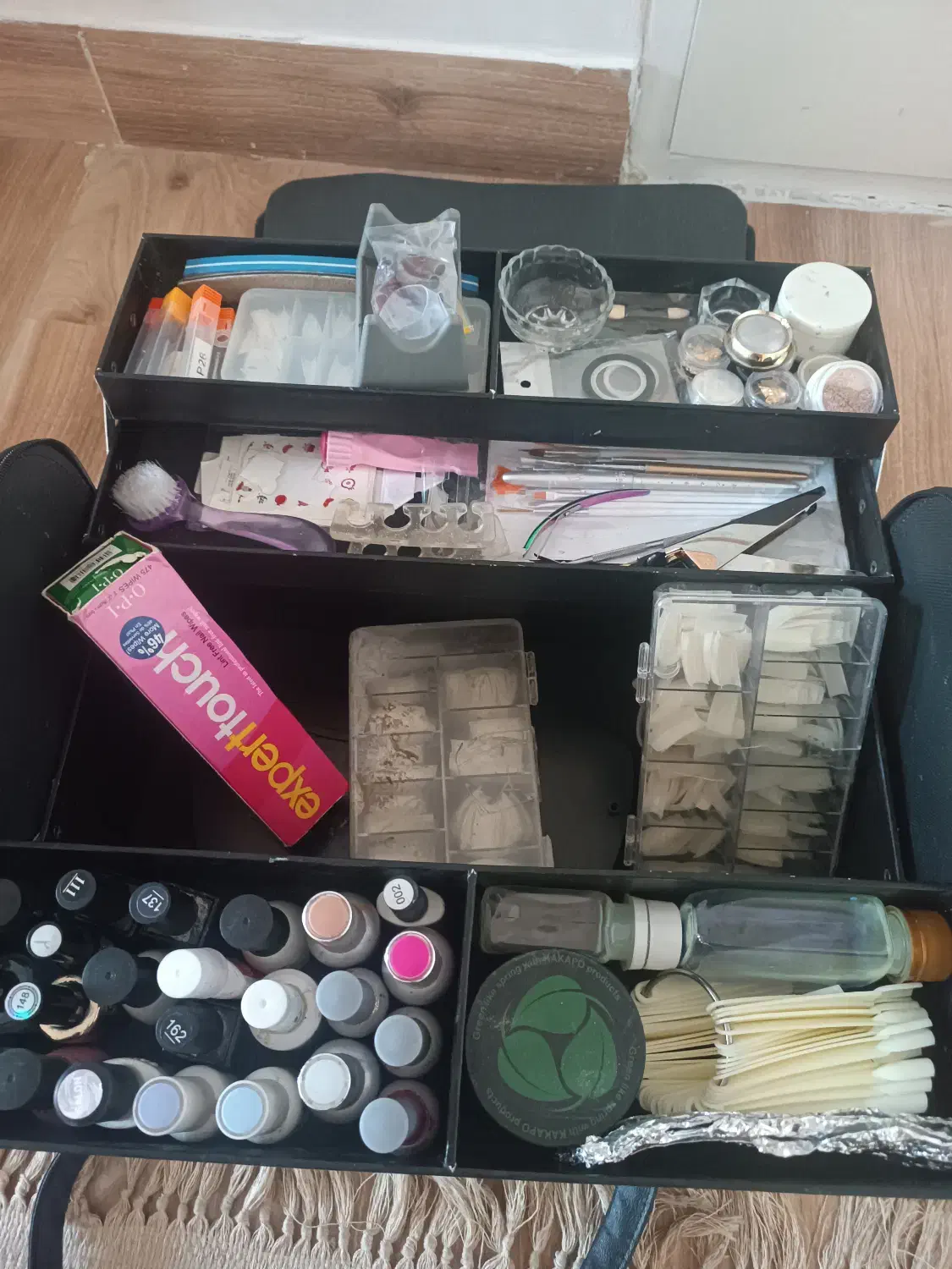 وسایل کاشت ناخن|آرایشی، بهداشتی، درمانی|اردبیل, |دیوار