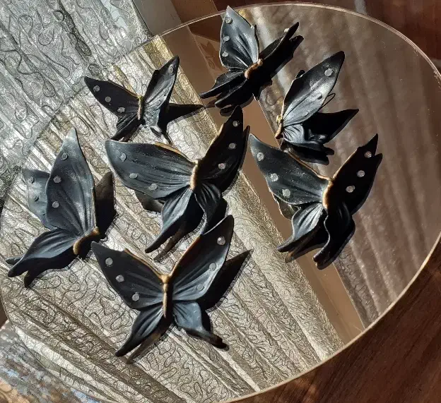 پروانه نگین دار مشکی|مجسمه، تندیس، ماکت|کامیاران, |دیوار