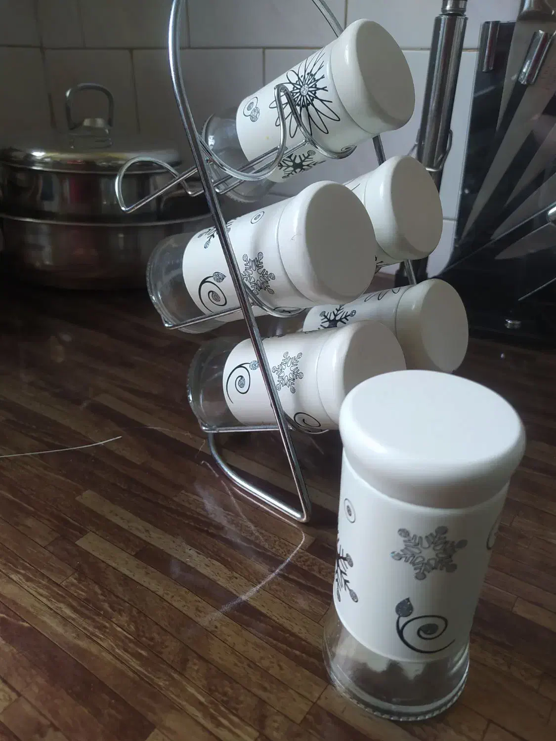 جا ادویه|ظروف نگهدارنده، پلاستیکی، یک‌بارمصرف|همدان, |دیوار