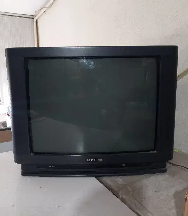 تلویزیون ۲۱ اینچ سامسونگ|تلویزیون و پروژکتور|قزوین, |دیوار