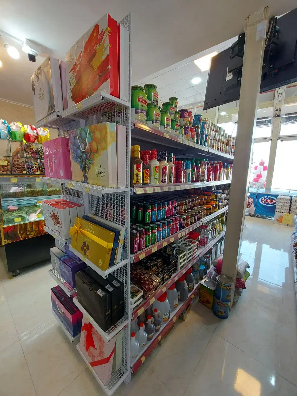 جهت کار در فروشگاه|استخدام خدمات فروشگاه و رستوران|رشت, جماران|دیوار