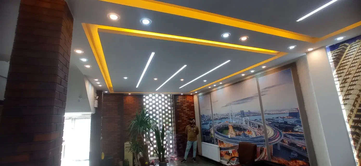 نیازمند شاگرد کناف ماهر یا نیمه ماهر|استخدام معماری، عمران و ساختمانی|تهران, بهاران|دیوار