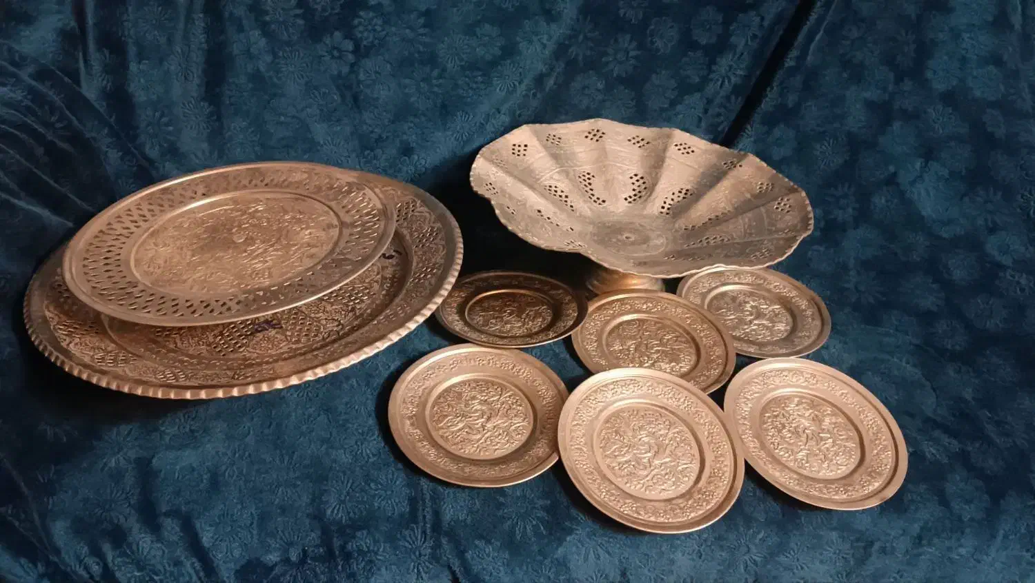 سرویس مس قدیمی|ظروف سرو و پذیرایی|کرمان, |دیوار