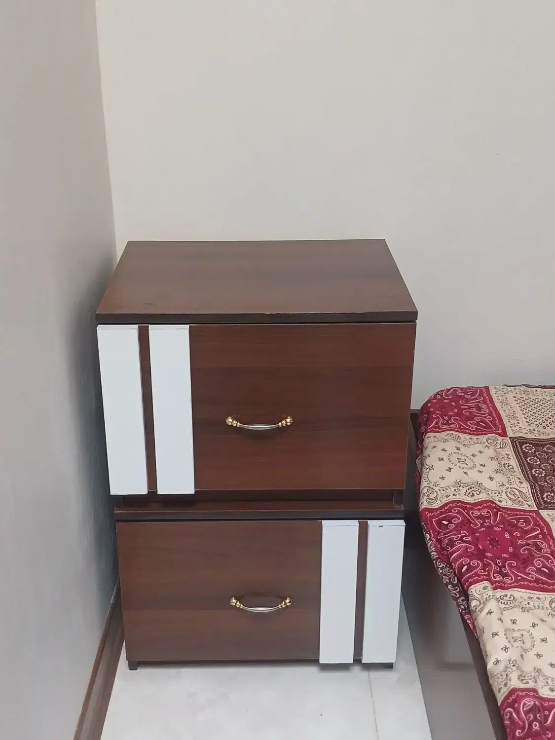 سرویس خواب دو نفره|تخت و سرویس خواب|اراک, |دیوار