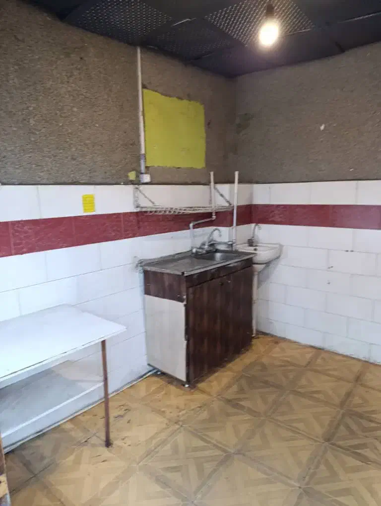 مغازه ۷ متری در هجده متری کریمپور|اجارهٔ مغازه و غرفه|رشت, باهنر|دیوار