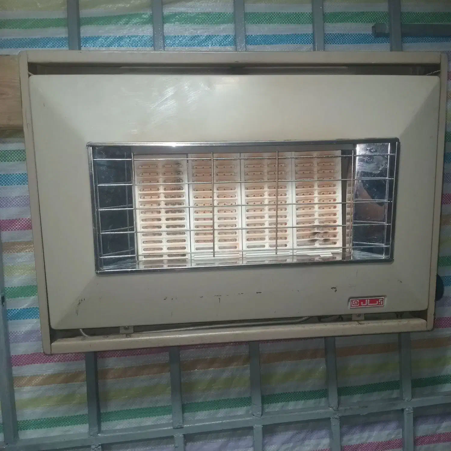 بخاری و رادیاتور آبگرمکن...|آبگرمکن، پکیج، شوفاژ|بندر انزلی, مسکن مهر|دیوار