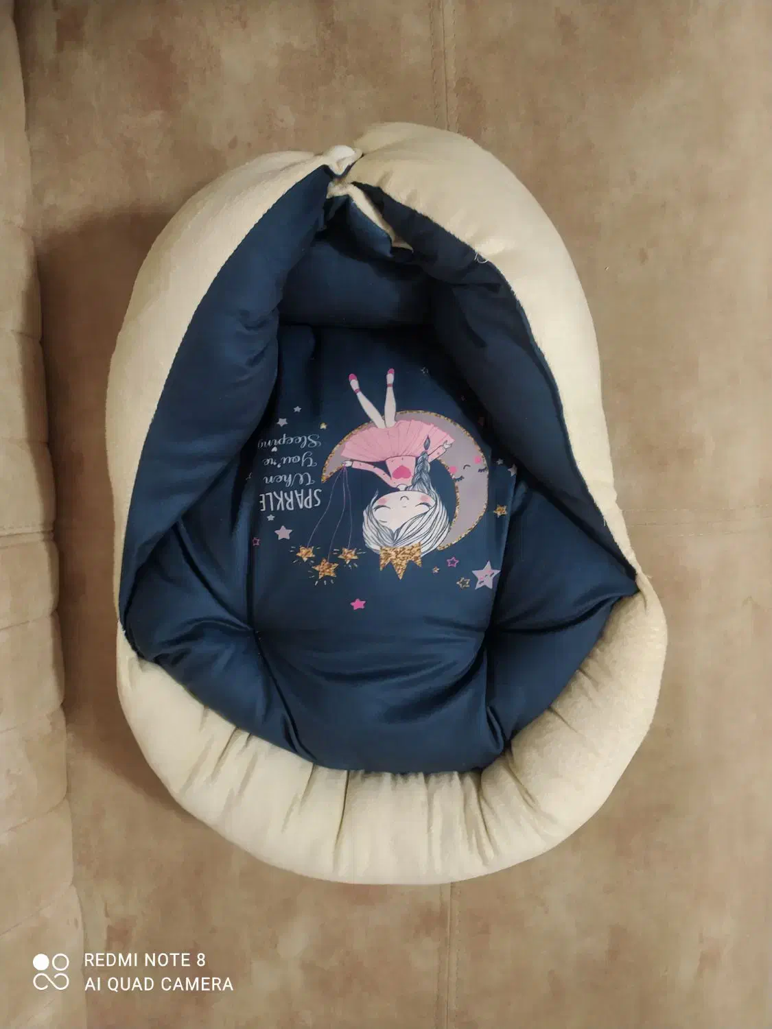 قنداق سویسی کاملا نو|اسباب و اثاث بچه|آبیک, |دیوار