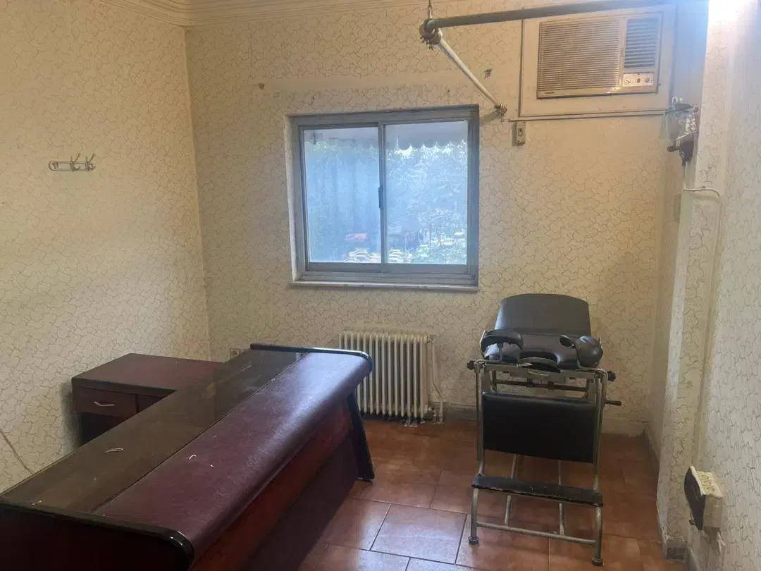 فروش و رهن تجاری|اجارهٔ دفتر کار، اتاق اداری، مطب|رشت, سعدی (تختی)|دیوار