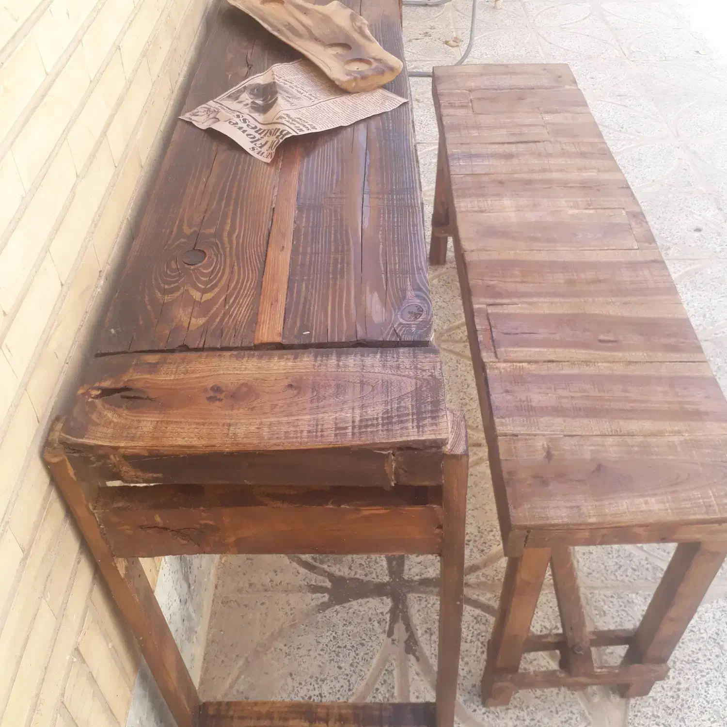 صندلی قدیمی|کلکسیون اشیاء عتیقه|شاهینشهر, نبوت|دیوار