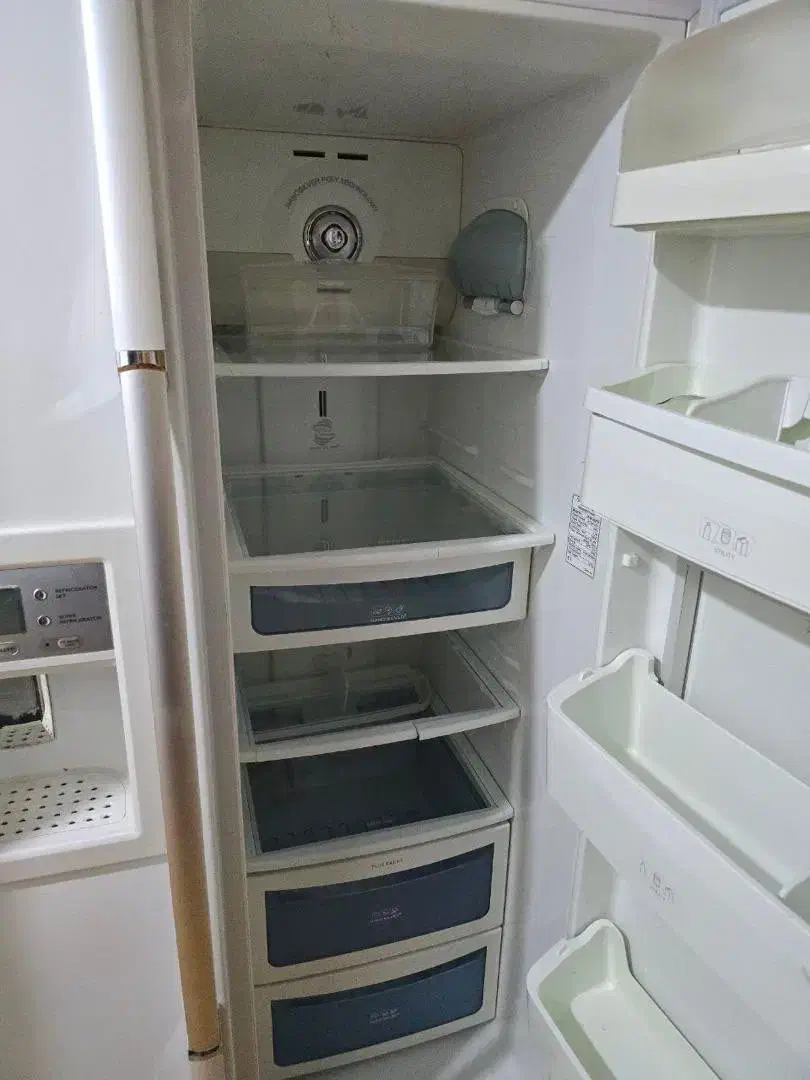 یخچال فریزر|یخچال و فریزر|شاهین‌شهر, عطار|دیوار