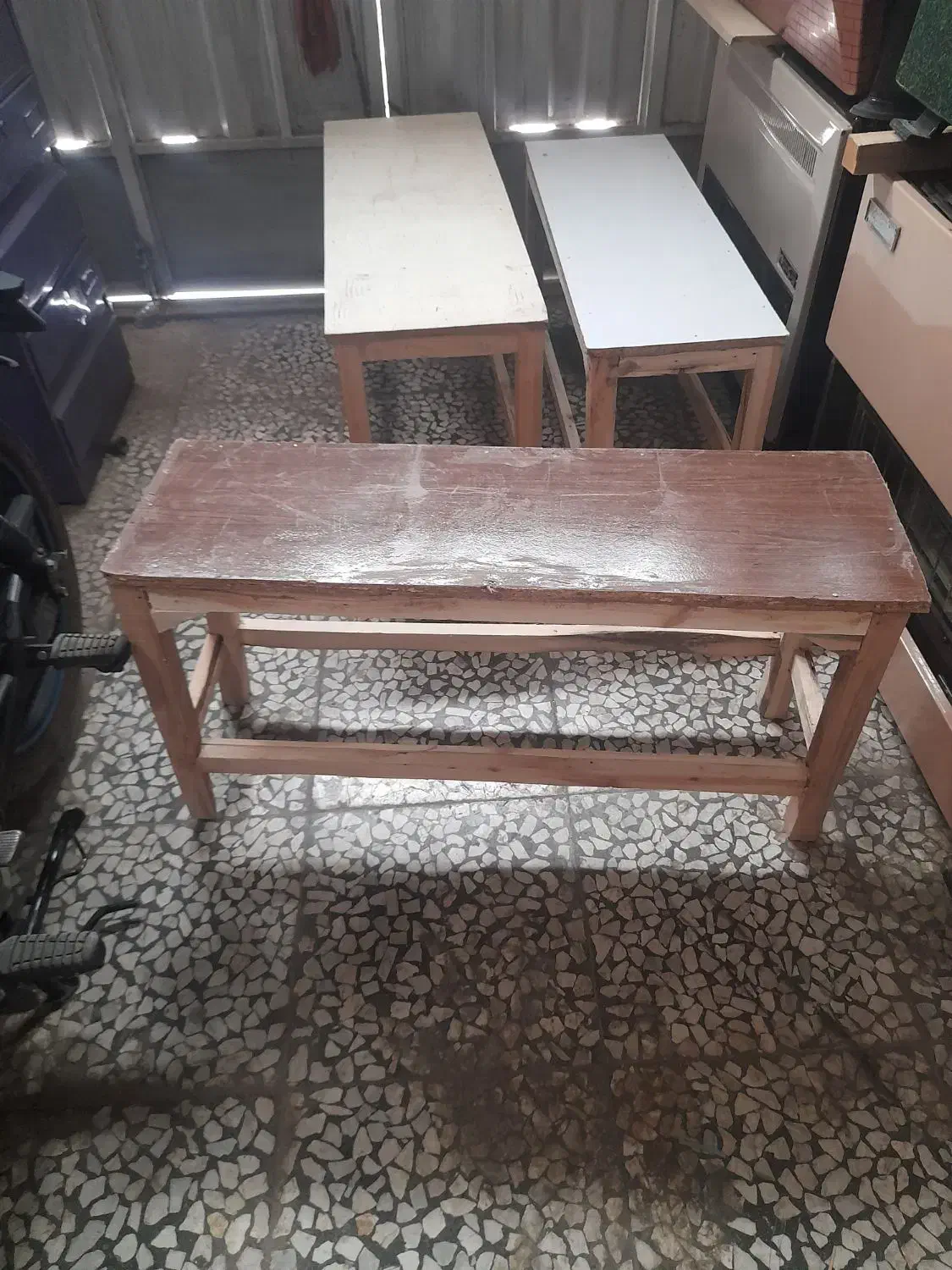 نیمکت|صندلی و نیمکت|اصفهان, عمان سامانی|دیوار