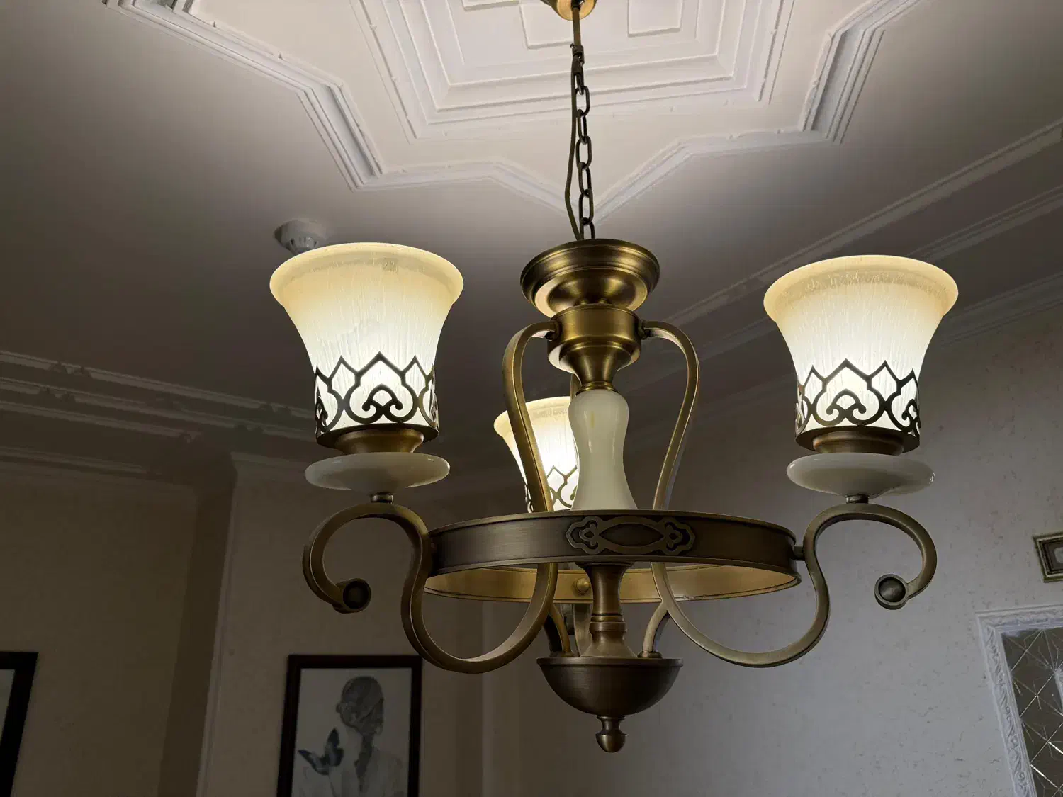 لوستر ۵ شاخه و ۳ شاخه|لوستر و چراغ آویز|یزد, |دیوار