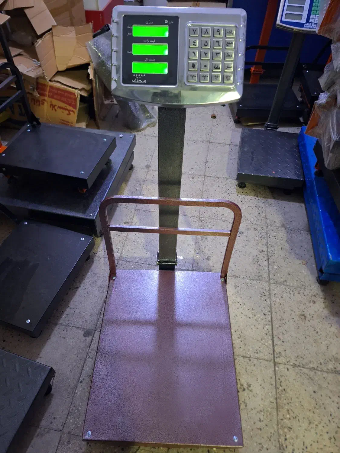 ترازو ۳۰۰کیلو|فروشگاه و مغازه|قزوین, |دیوار