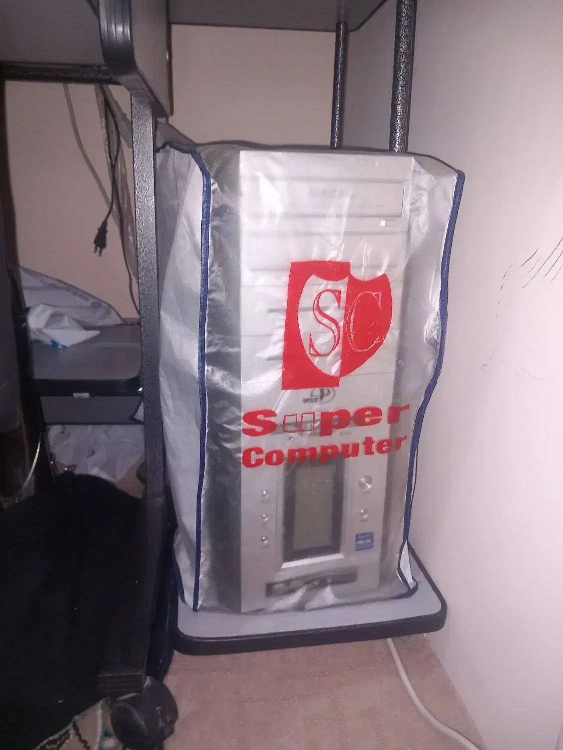 کامپیوتر|رایانه رومیزی|مشهد, هفت تیر (نه دره)|دیوار