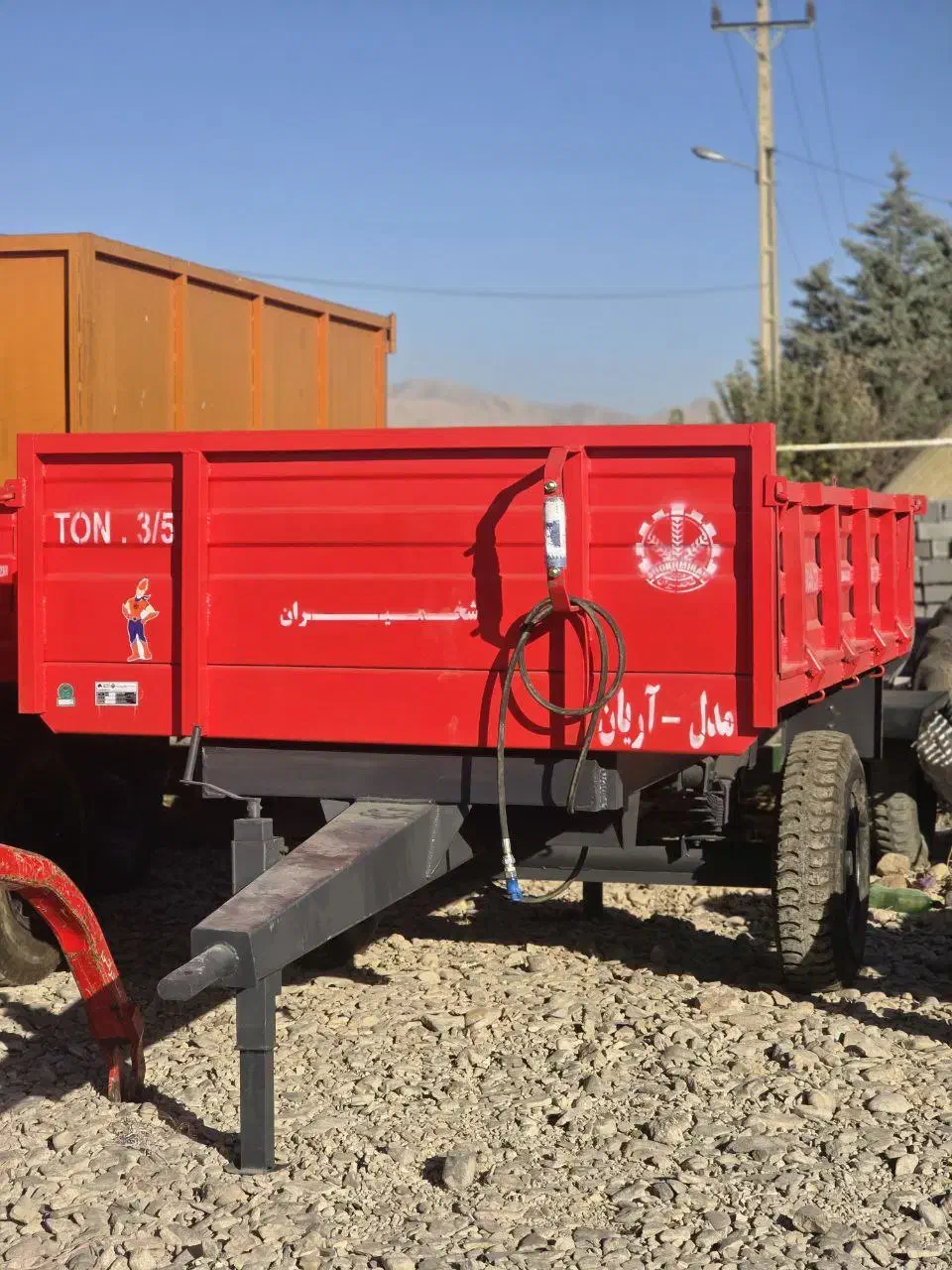 تریلی ۲ چرخ  ۳/۵ تنی|ماشین‌آلات صنعتی|روانسر, |دیوار