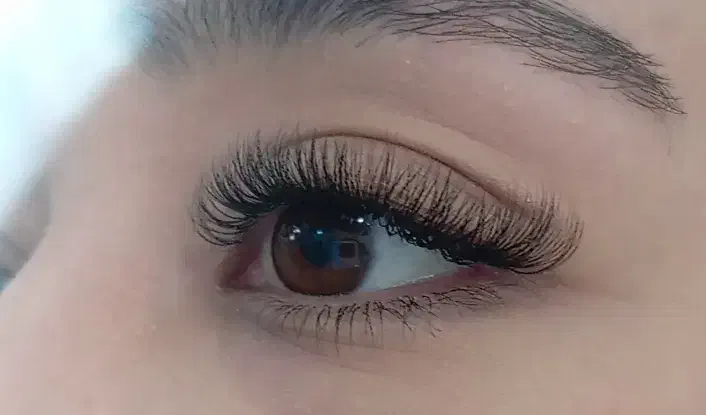 مدل برای اکستیشن مژه|خدمات آرایشگری و زیبایی|نیشابور, هفده شهریور|دیوار