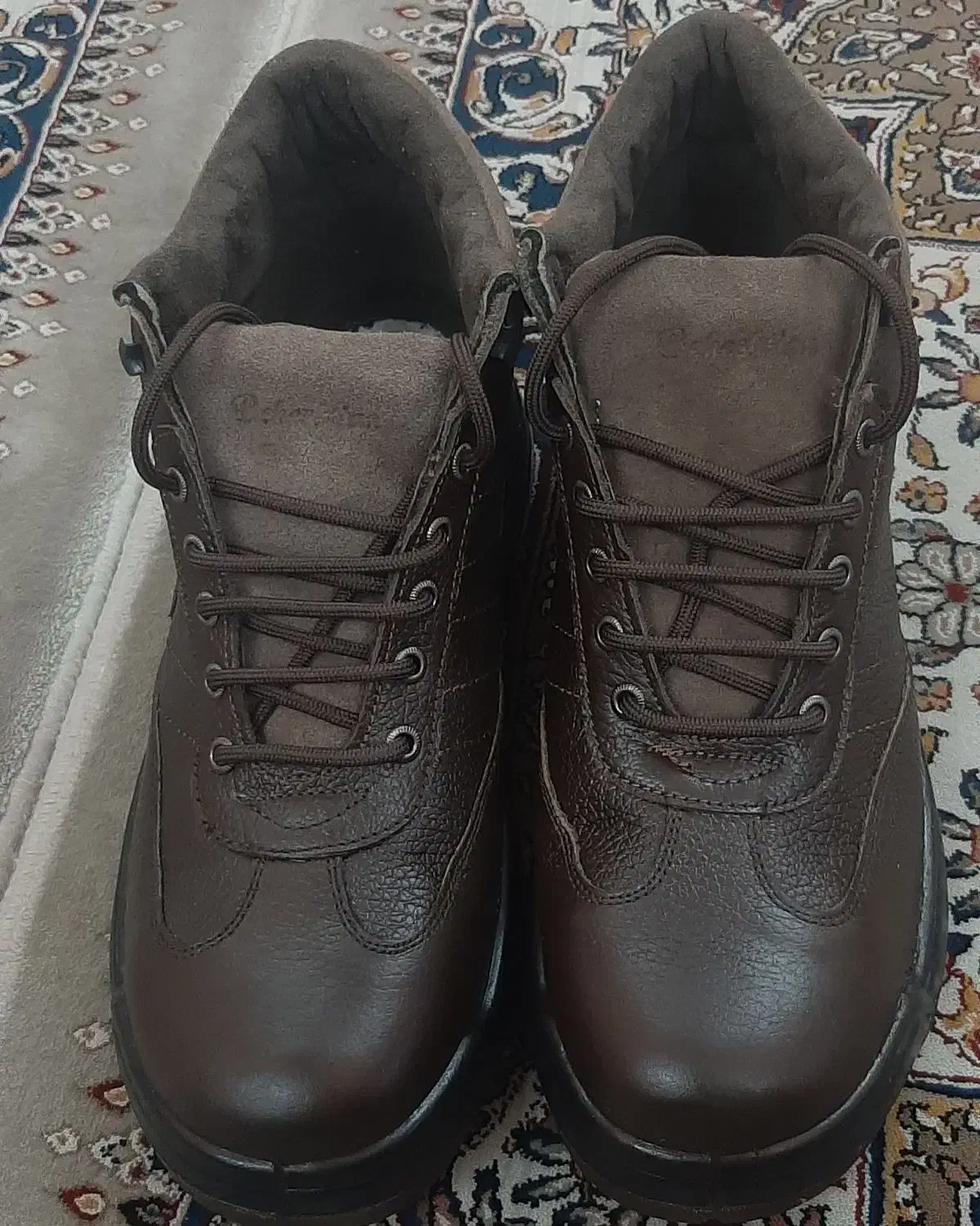 کفش ایمنی|کیف، کفش، کمربند|آران و بیدگل, |دیوار