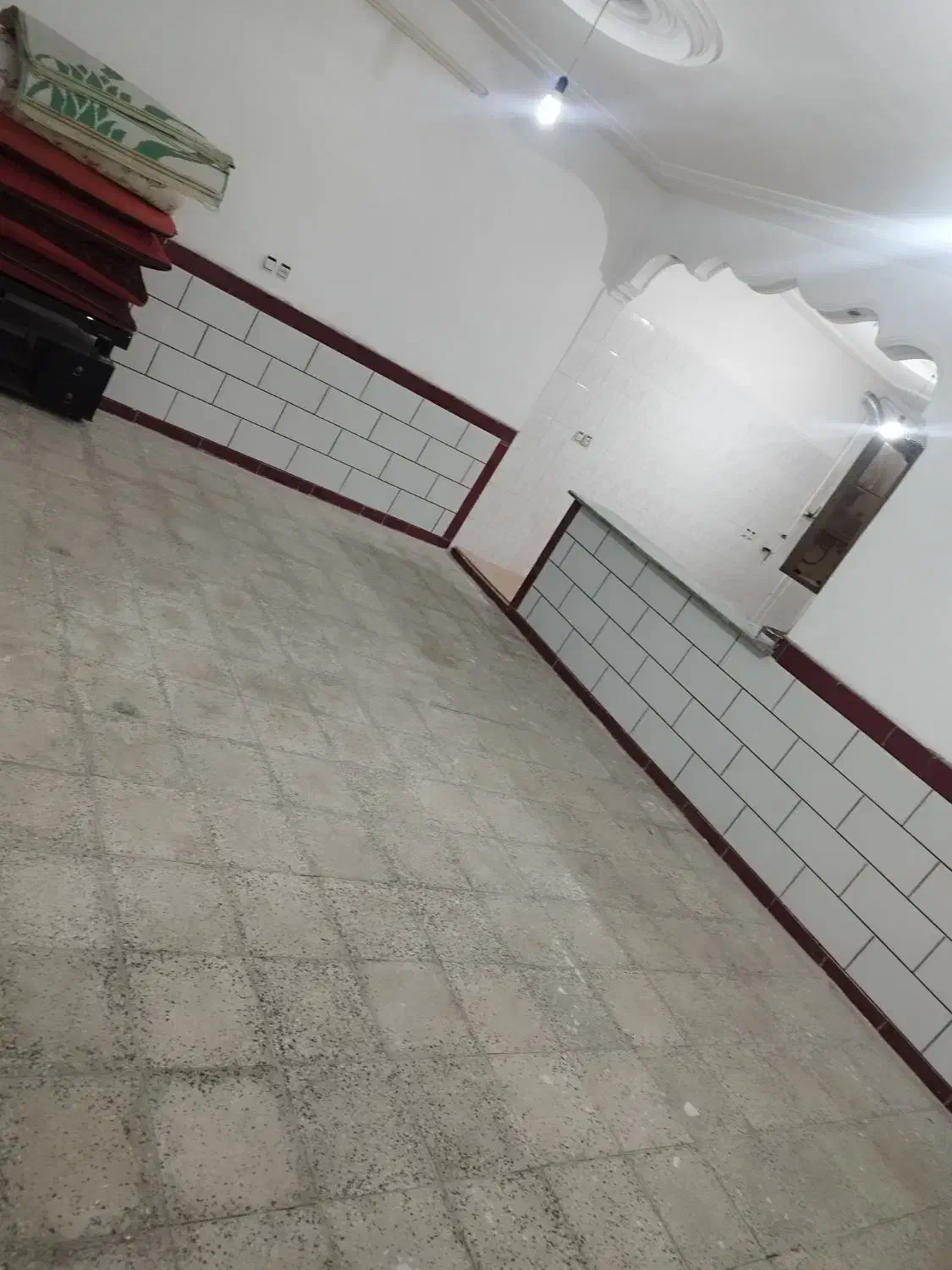 خانه ویلای طبقه هم کف طالقانی 39|اجارهٔ خانه و ویلا|ساوه, |دیوار