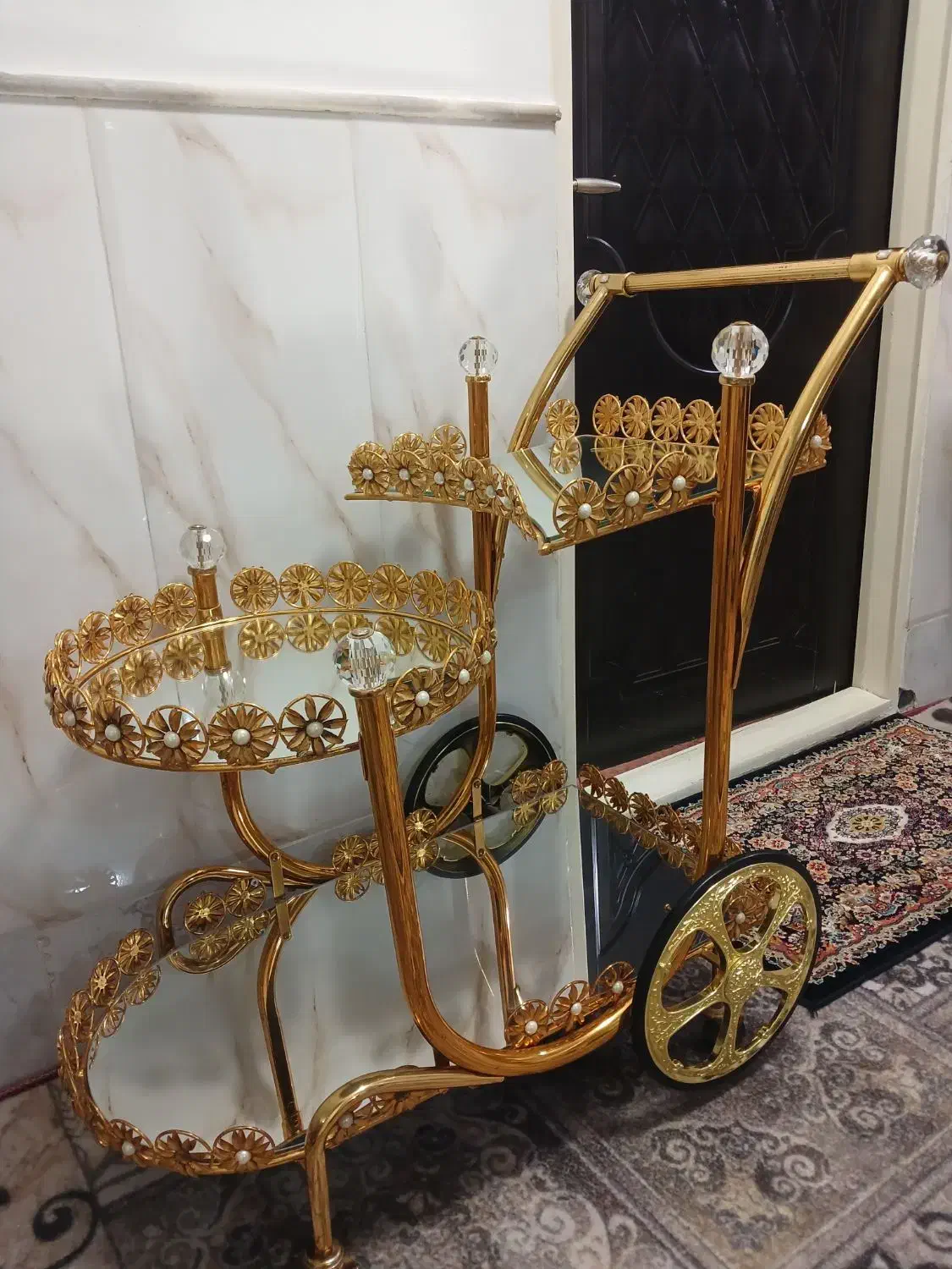 میز بار طلاعی|مبلمان خانگی و میز عسلی|قم, وادی السلام|دیوار