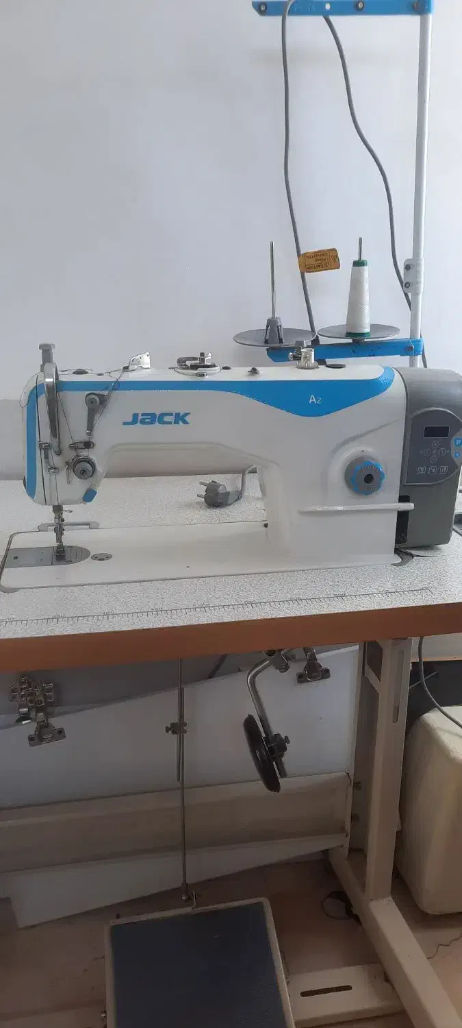 چرخ صنعتی جک در حد نو وسردوز جک|لوازم خیاطی و بافتنی|تاکستان, |دیوار